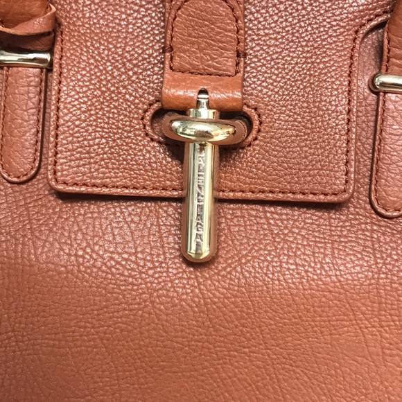 Balenciaga tube bag, rarely worn. - Picture 2 of 7